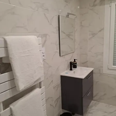 24h Course/moto/ Oasis / Antares Апартаменты